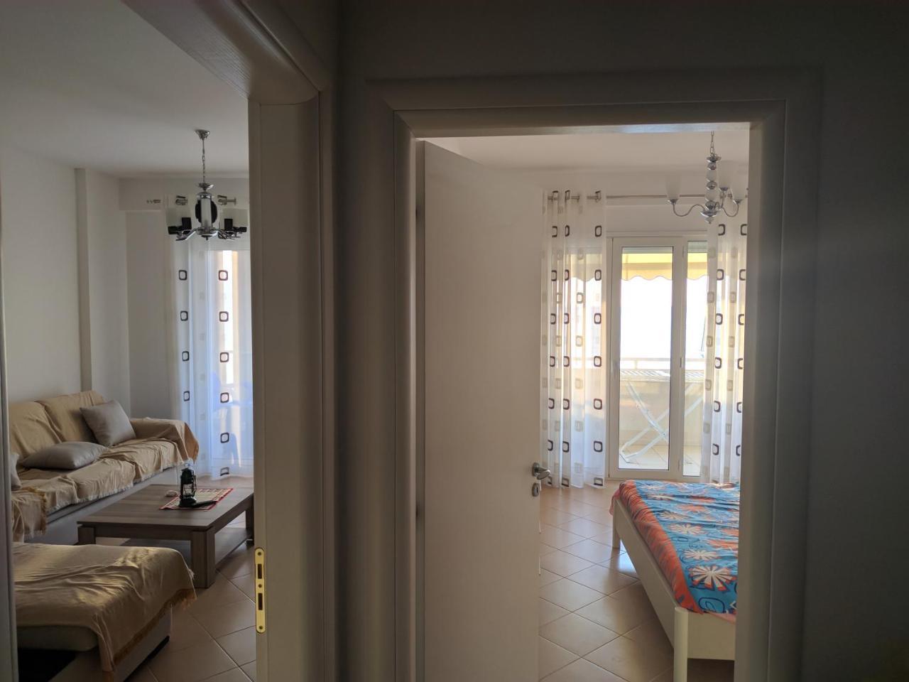 Lucky Lux Apartment Vlore Exterior photo