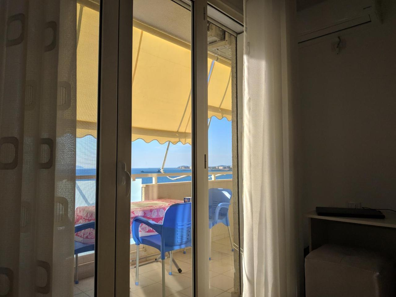 Lucky Lux Apartment Vlore Exterior photo