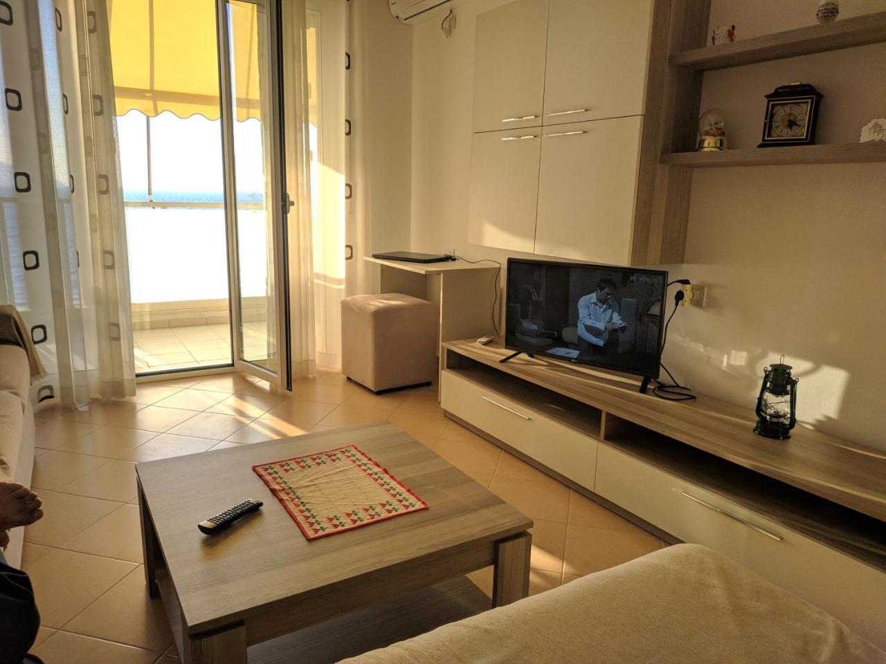 Lucky Lux Apartment Vlore Exterior photo