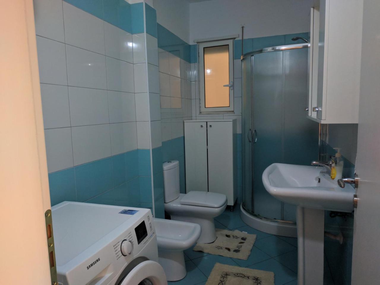 Lucky Lux Apartment Vlore Exterior photo