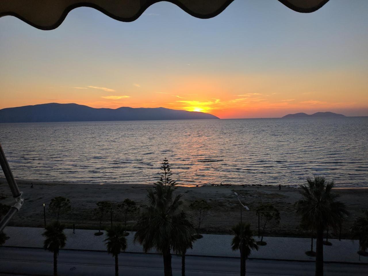 Lucky Lux Apartment Vlore Exterior photo
